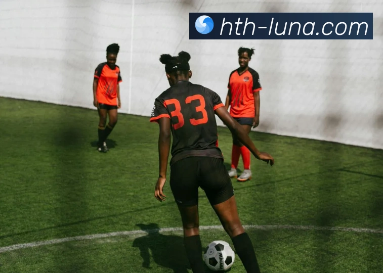 华体会(HTH)官网电竞回顾 - 重要对局完整复盘 | Huatihui Slide 2