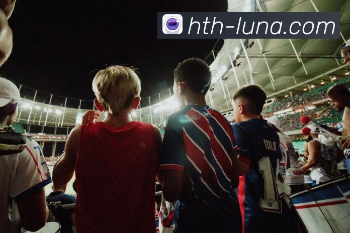 华体会(HTH)官网电竞回顾 - 重要对局完整复盘 | Huatihui Slide 1